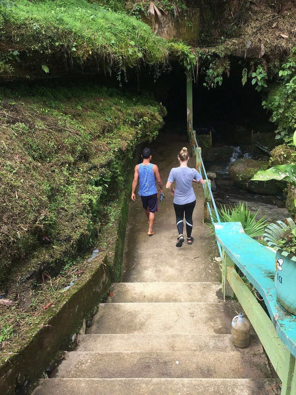 cave jumandy stalactite ecuador activities destiny