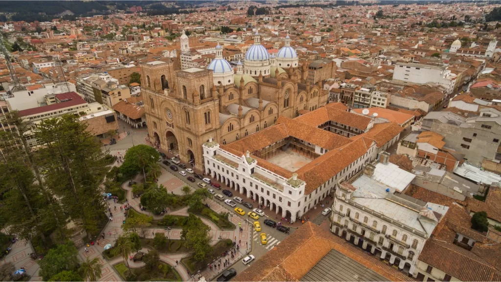 Catedral de la Inmaculada Concepción-Is Ecuador safe for American tourists