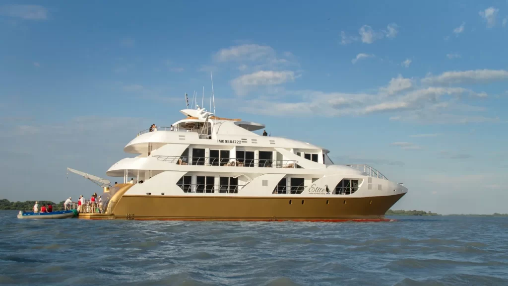 Elite Cruise sails elegantly on the calm waters of the Galapagos-luxury Galapagos cruise