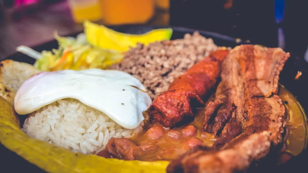 Traditional bandeja paisa served with all its flavor-Colombian Gastronomy